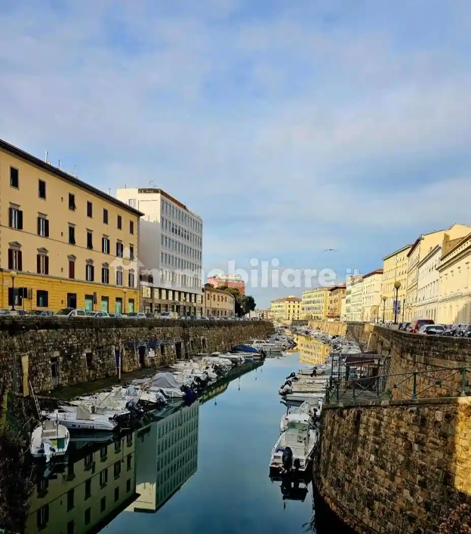 Appartamento in vendita a Livorno