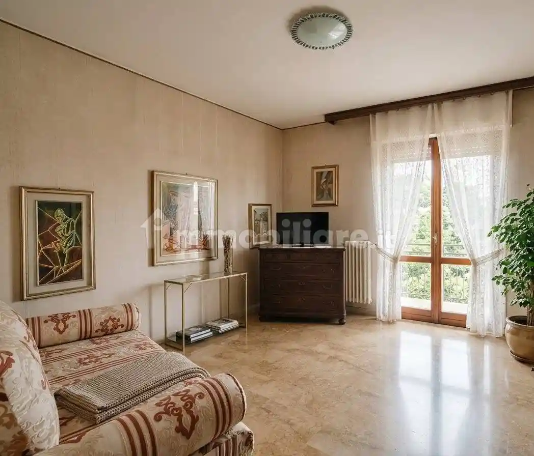 Appartamento in vendita a Calcinate