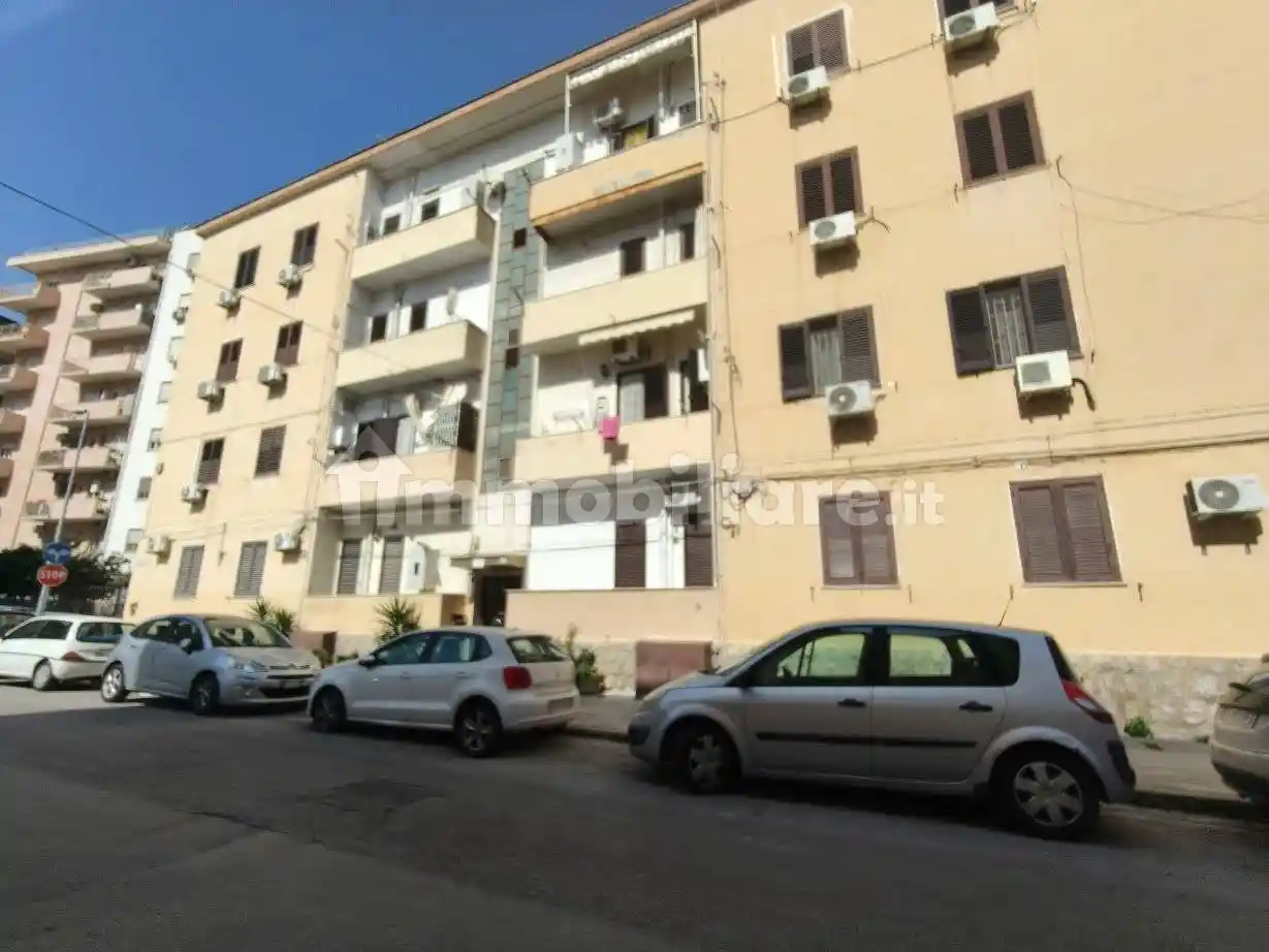 Appartamento in affitto a Palermo