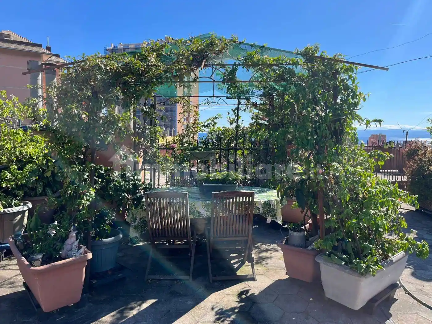 Appartamento in vendita a Genova