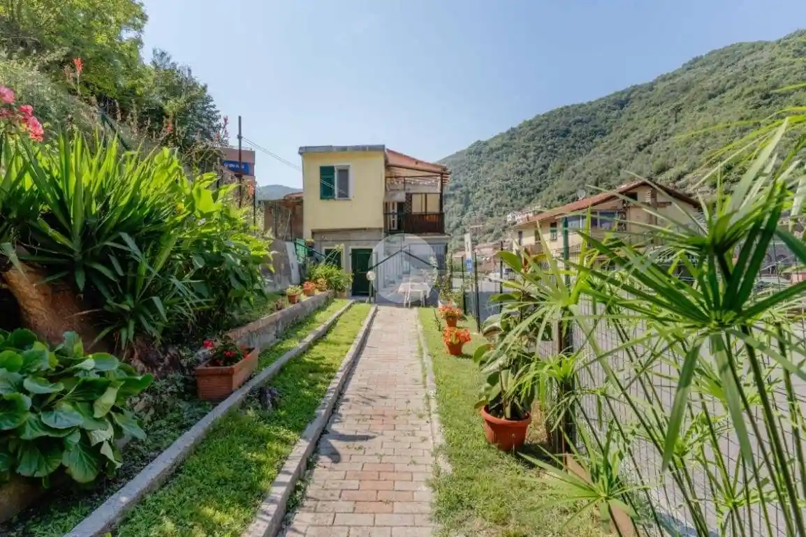 Casa indipendente in vendita a Recco