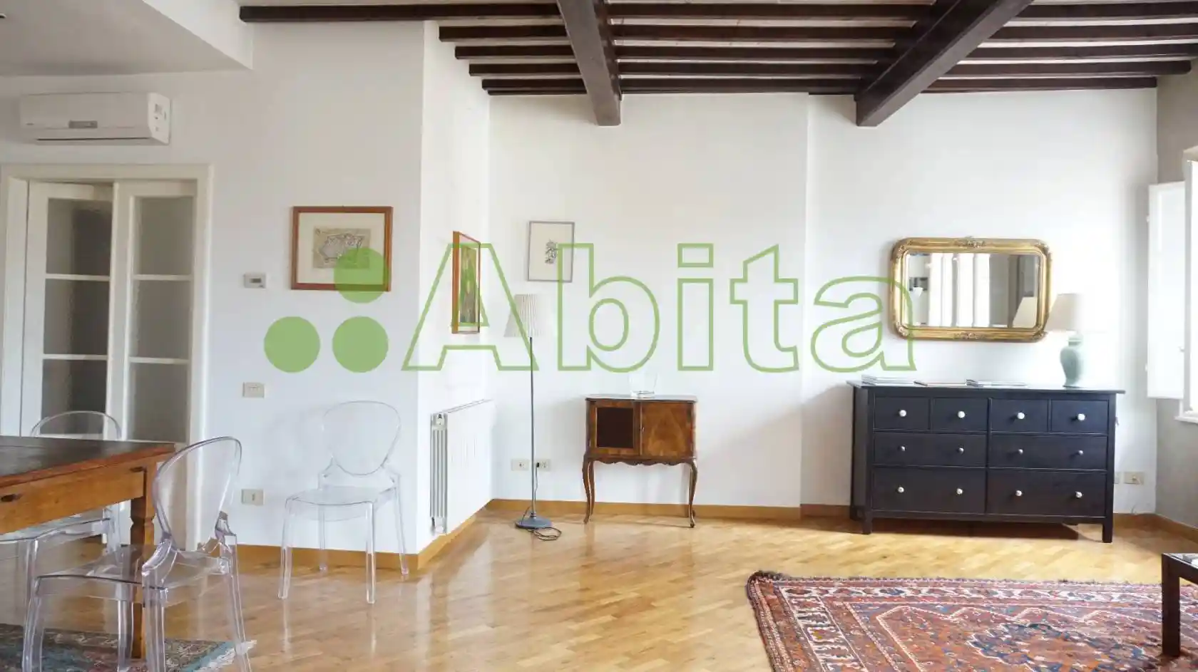 Appartamento in vendita a Lucca