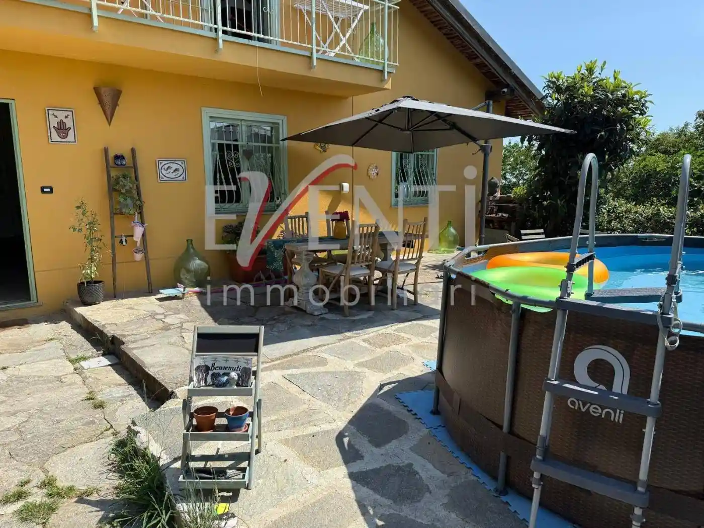 Casa indipendente in vendita a Envie