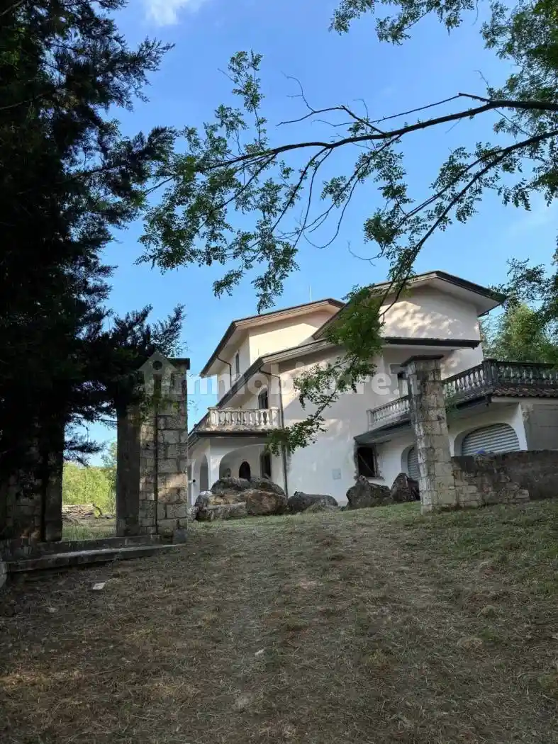 Villa in vendita a Frosinone