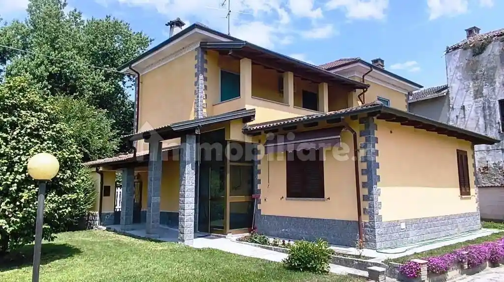 Villa in vendita a Gravellona Lomellina