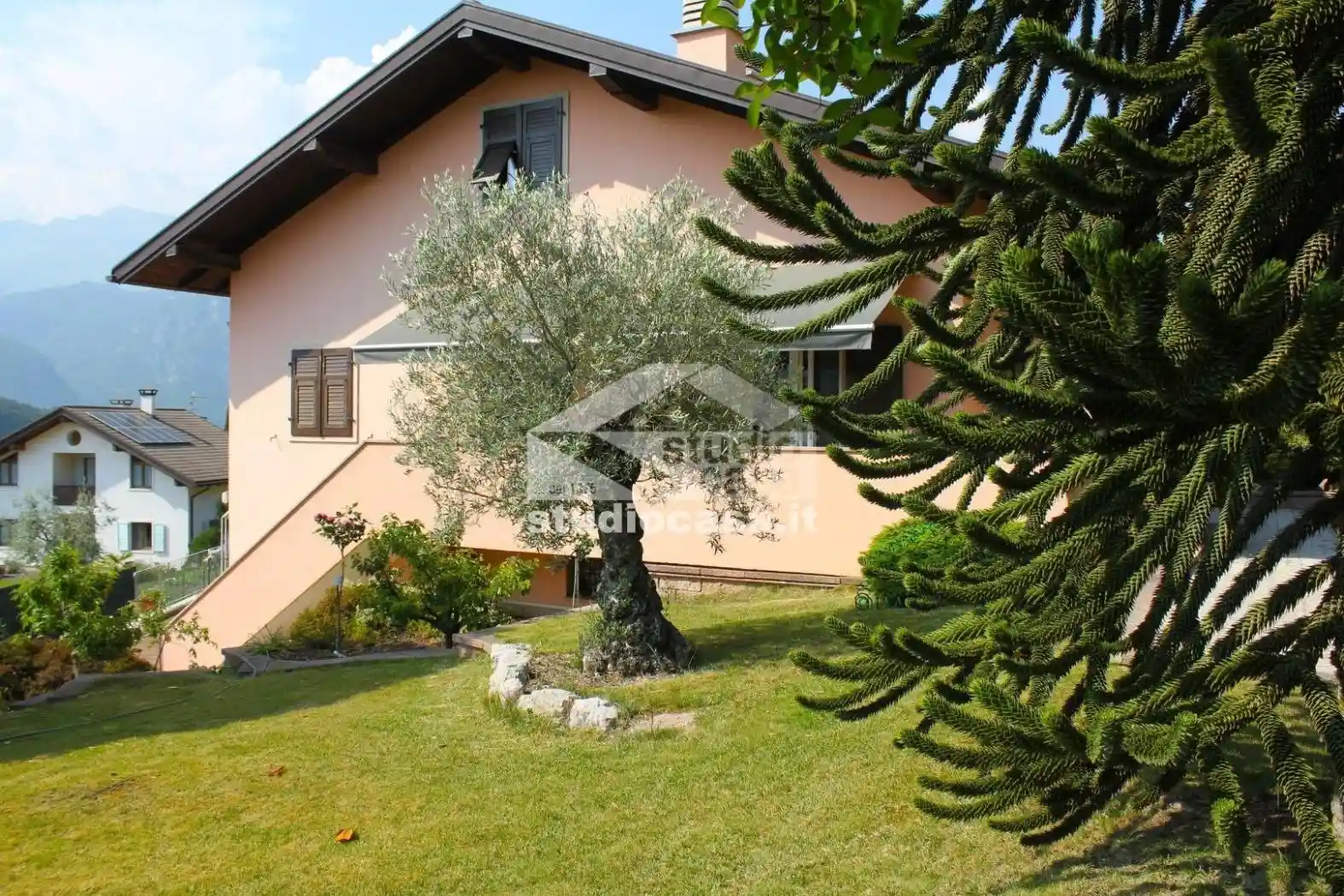 Villa in vendita a Madruzzo