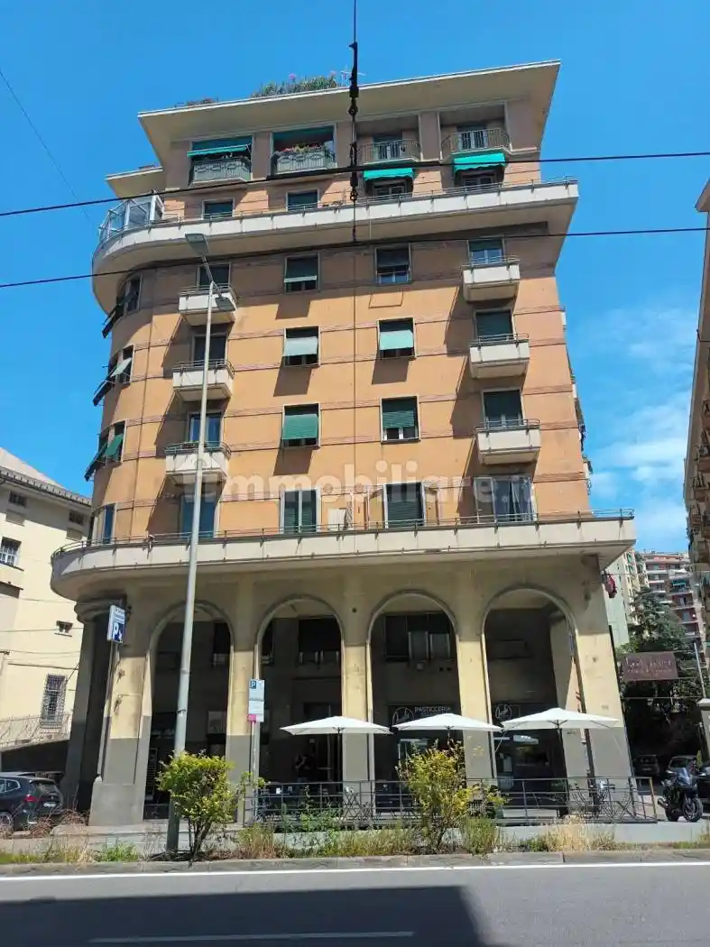 Appartamento in vendita a Genova