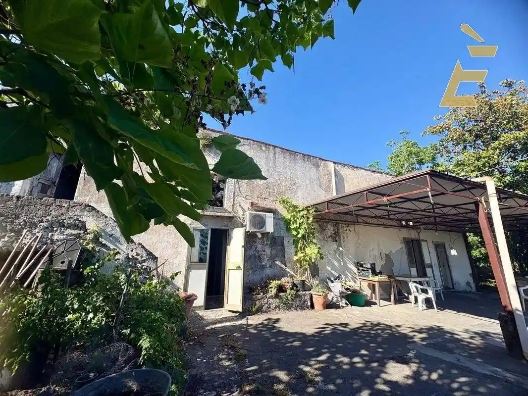 Rustico - Casale in vendita a Torre del Greco