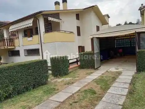 Villa in vendita a Ostra Vetere