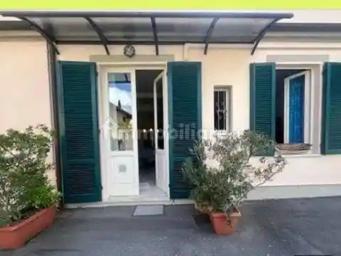 Appartamento in vendita a Pietrasanta