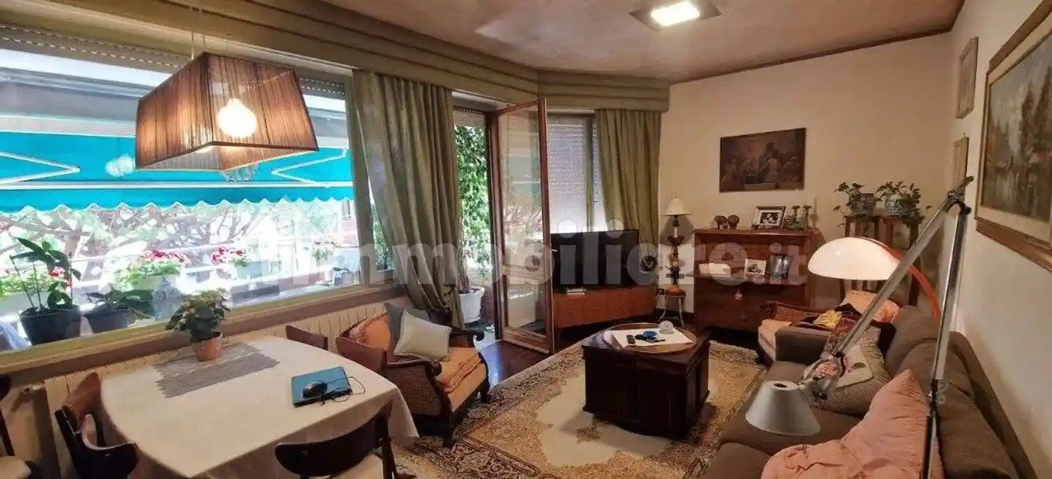 Appartamento in vendita a Viareggio