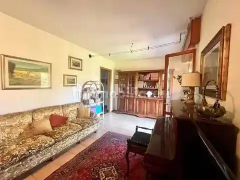 Appartamento in vendita a Barga