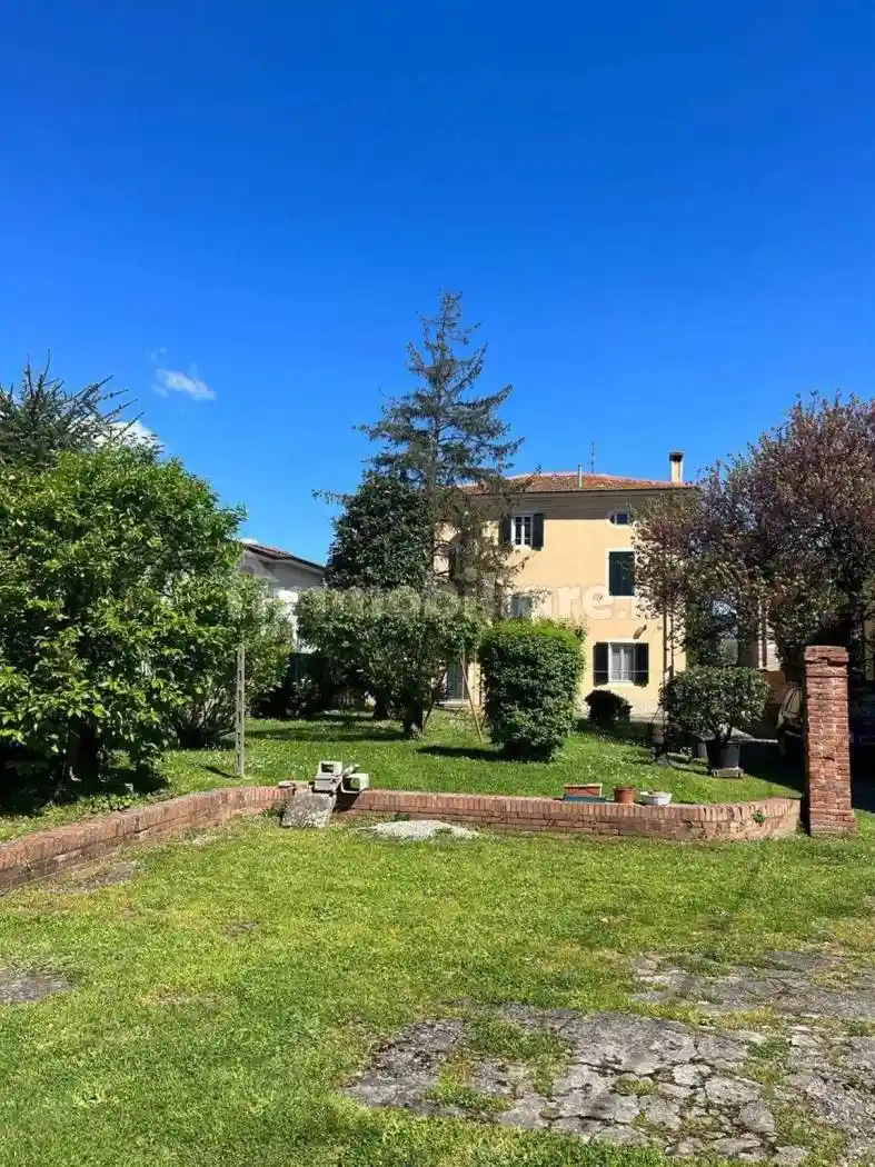 Villa in vendita a Capannori