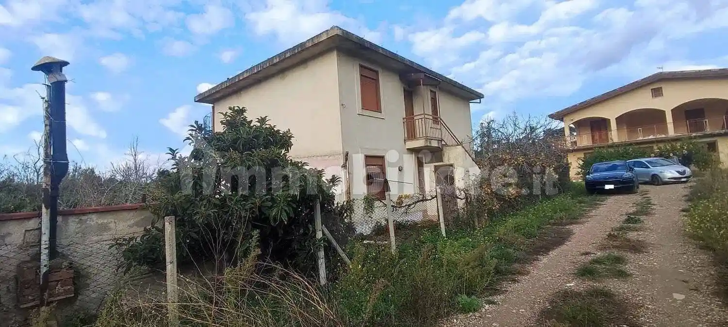 Villa in vendita a Lascari