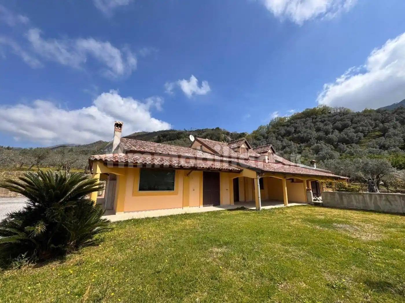 Villa in vendita a Giffoni Valle Piana