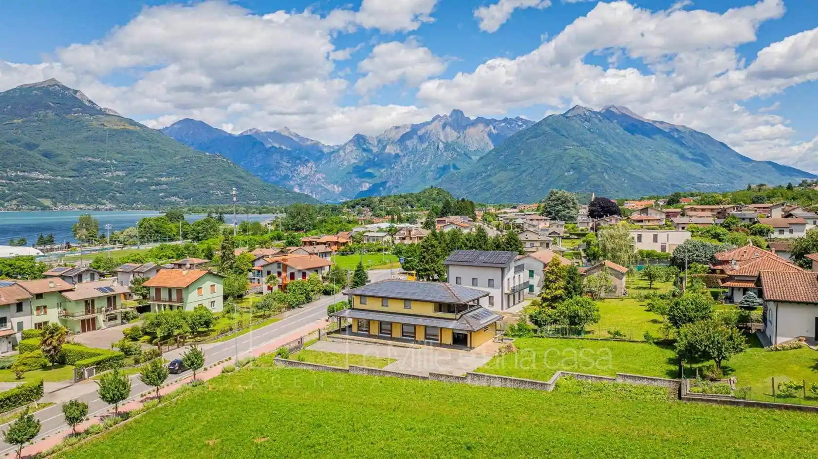 Appartamento in vendita a Colico