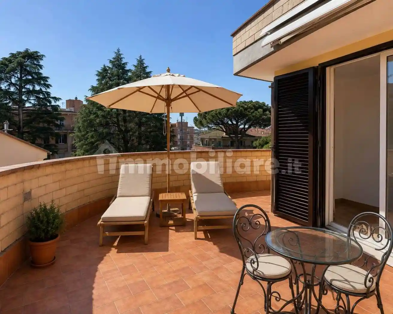 Appartamento in vendita a Roma
