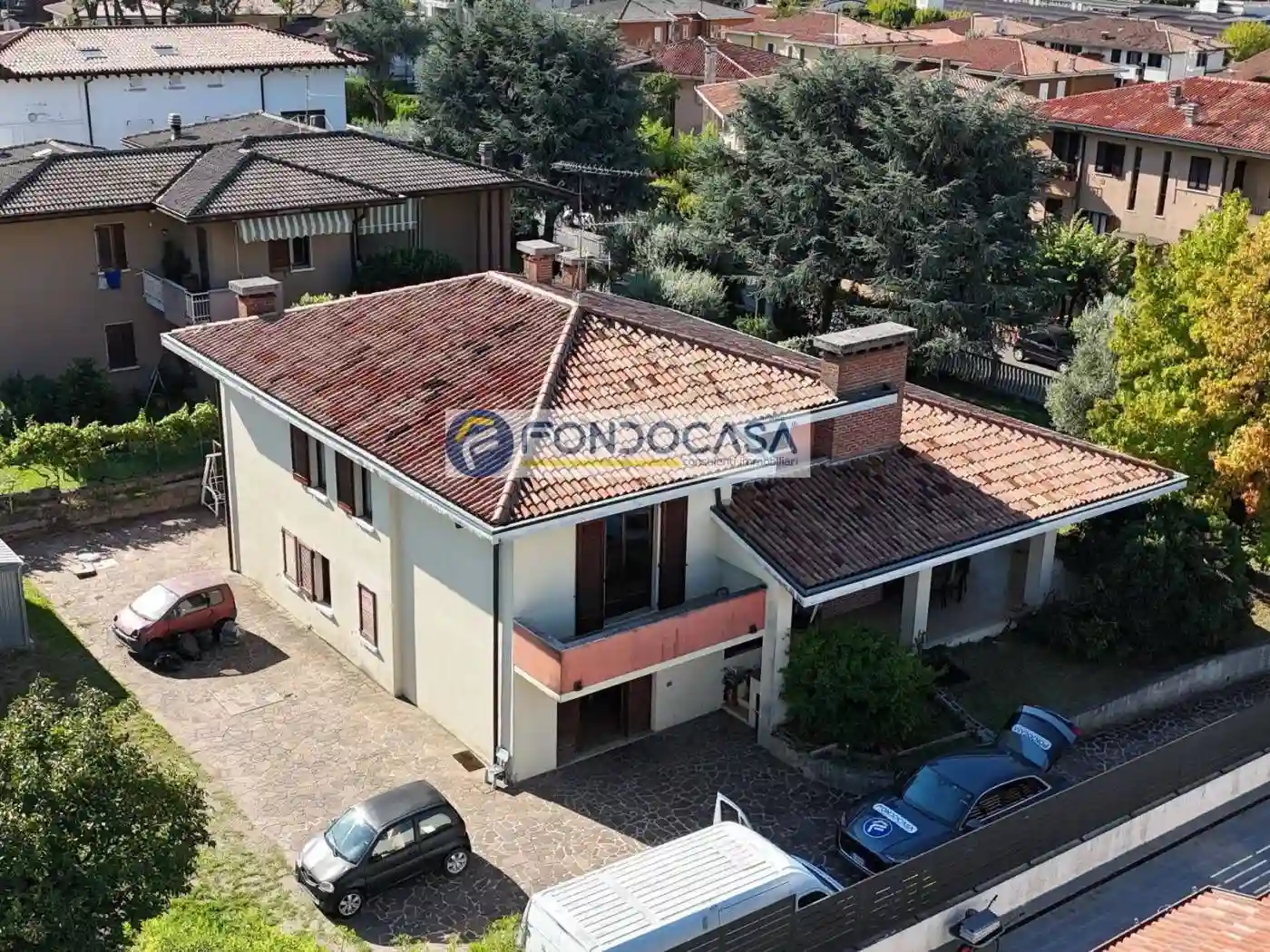 Villa - foto 2