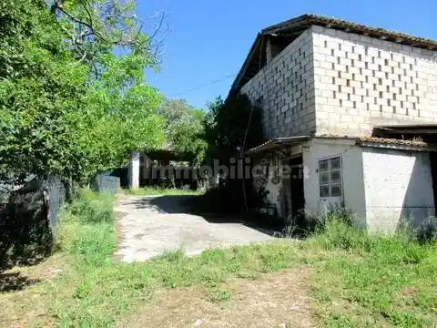 Rustico - Casale in vendita a Ripi