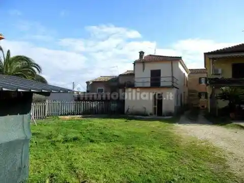 Villa in vendita a Ripi