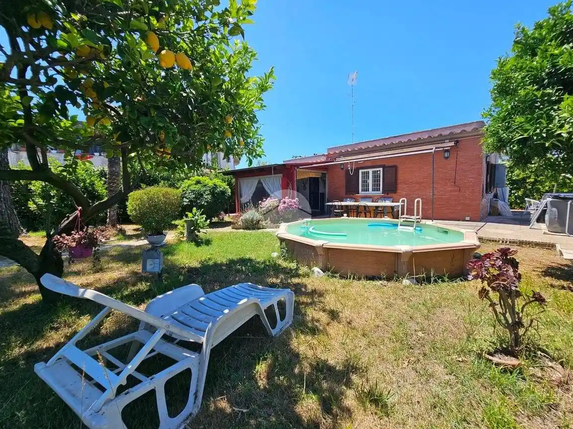 Villa in vendita a Anzio