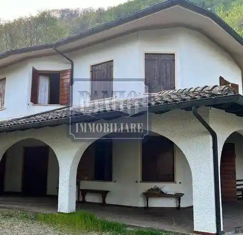 Villa in vendita a Follina
