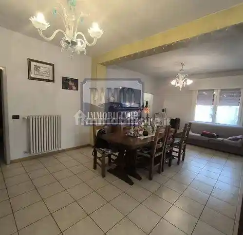 Villa in vendita a Montebelluna