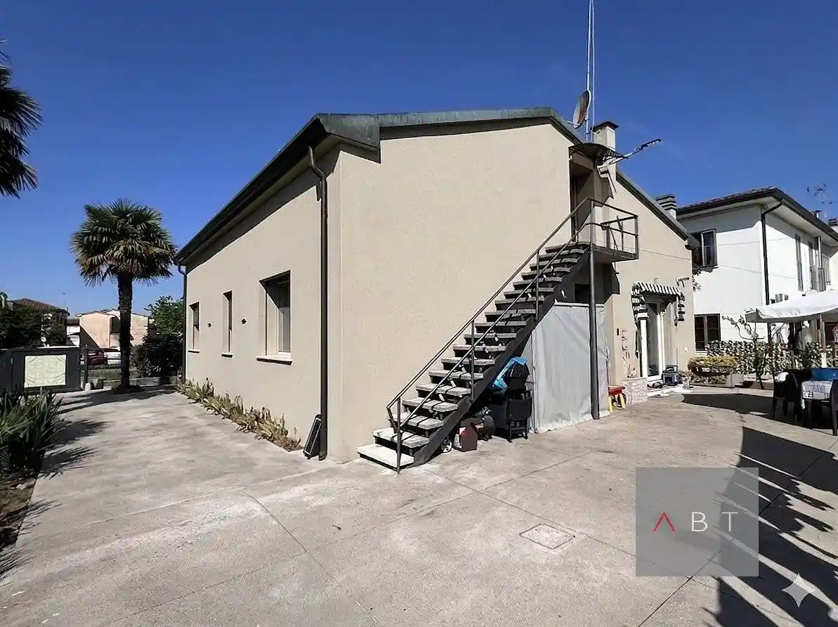 Casa indipendente in vendita a Tombolo