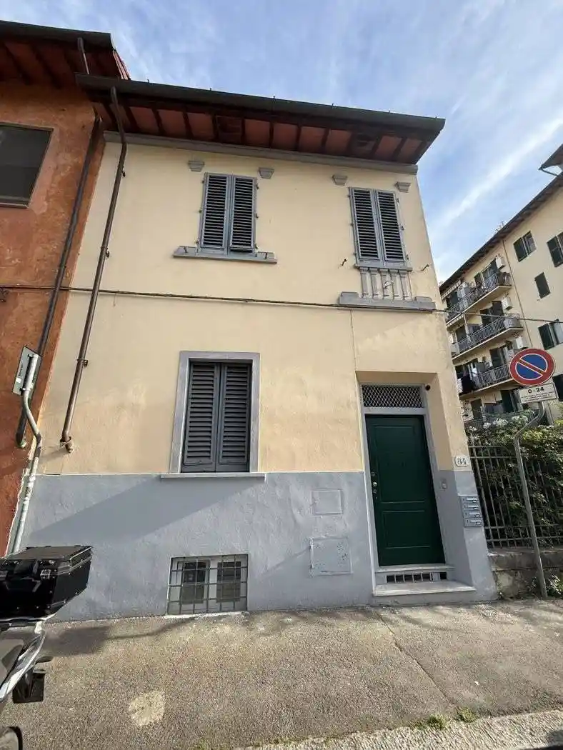 Appartamento in vendita a Firenze