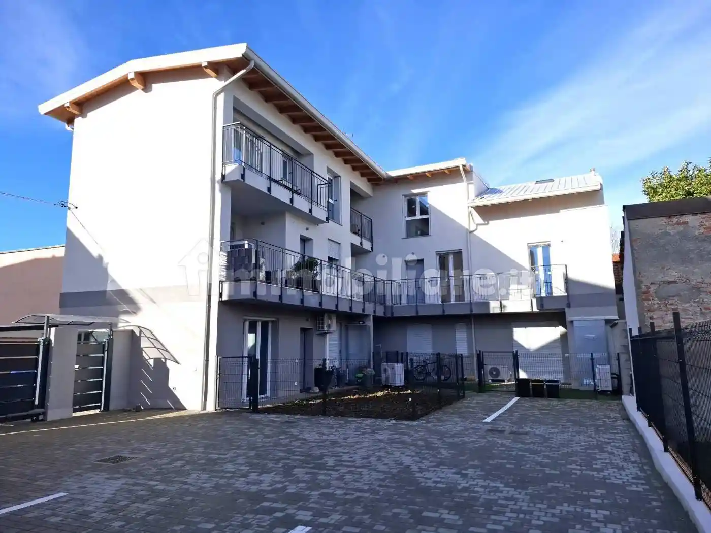 Appartamento in vendita a Seveso
