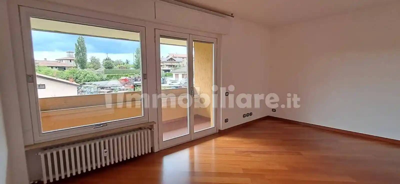 Appartamento in vendita a Castello di Brianza