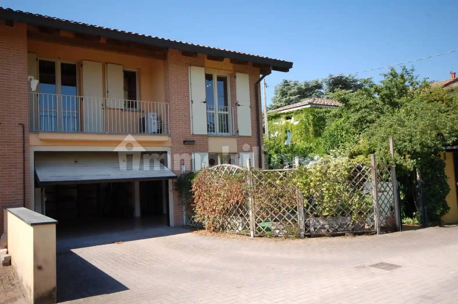 Villa in vendita a Collecchio