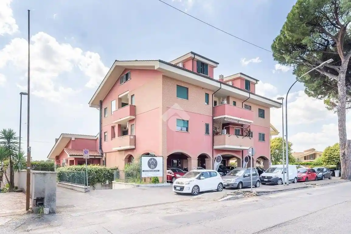 Appartamento in vendita a Guidonia Montecelio