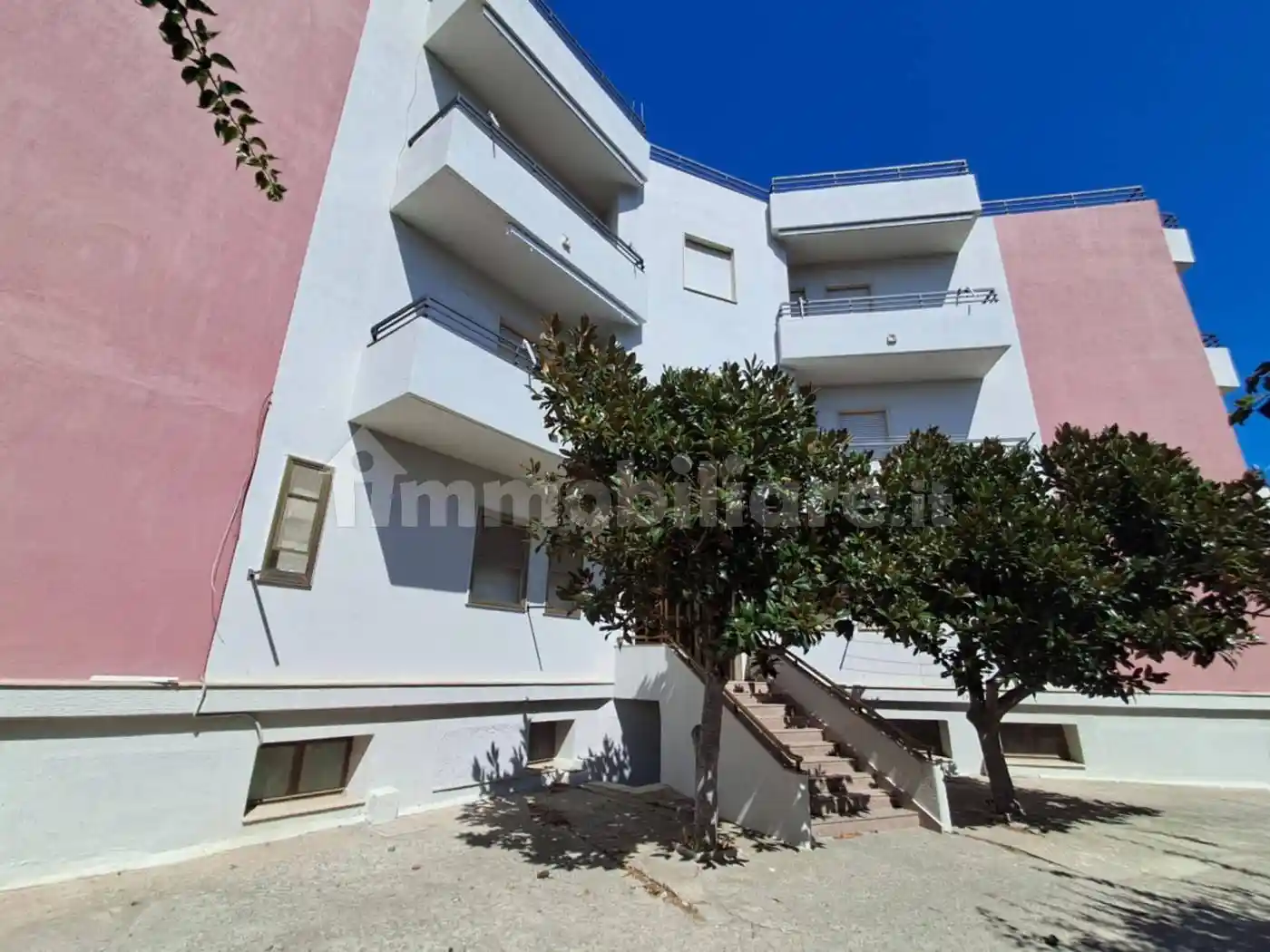 Appartamento in vendita a Roseto Capo Spulico