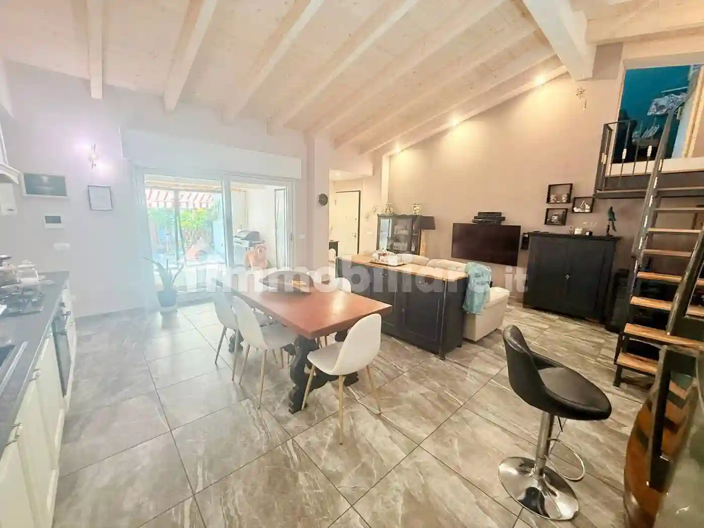 Villa - foto 5