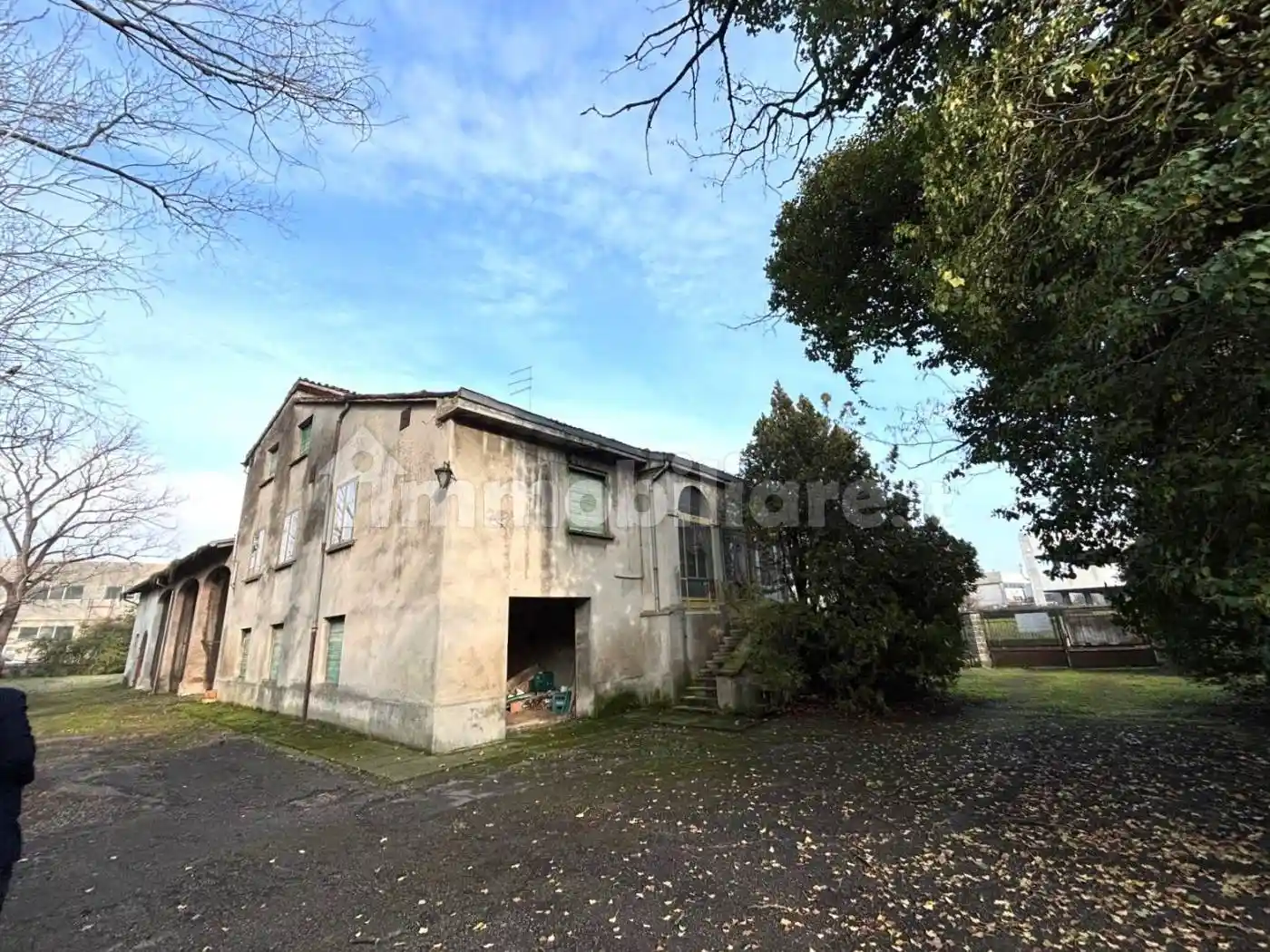 Rustico - Casale in vendita a Parma
