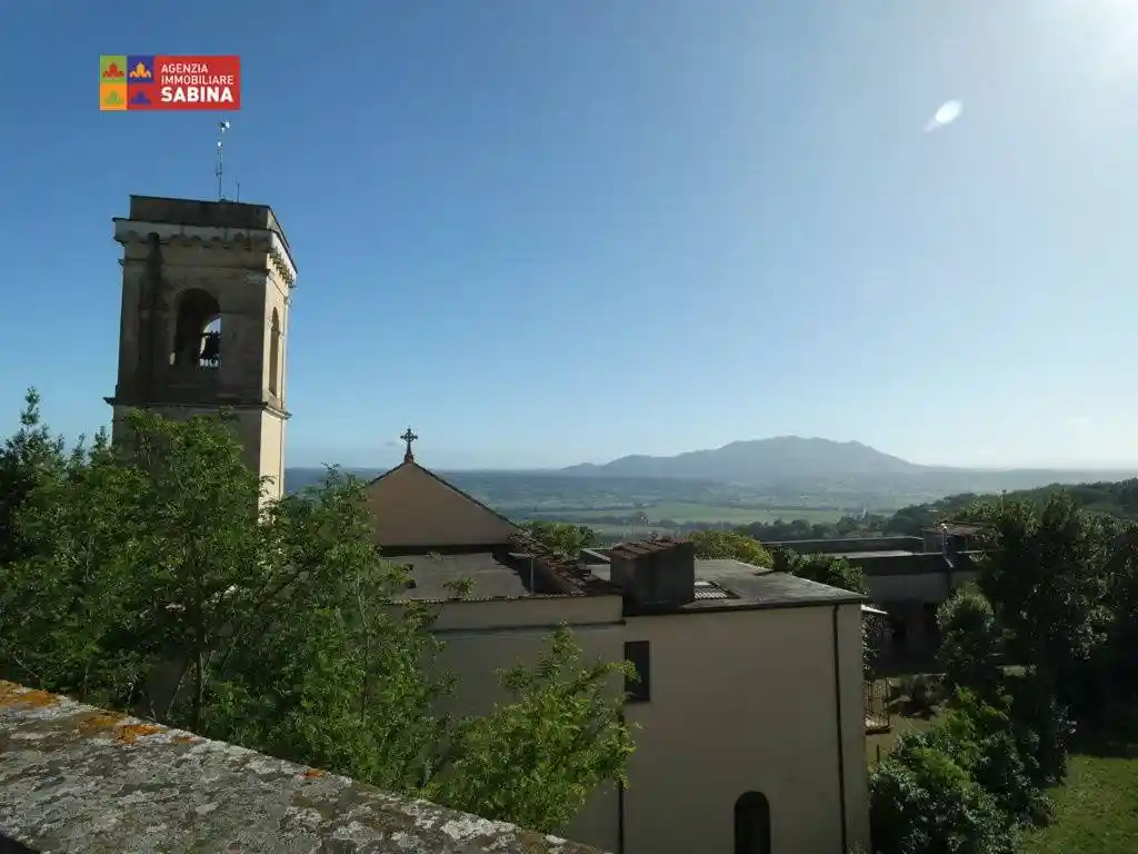 Appartamento in vendita a Forano