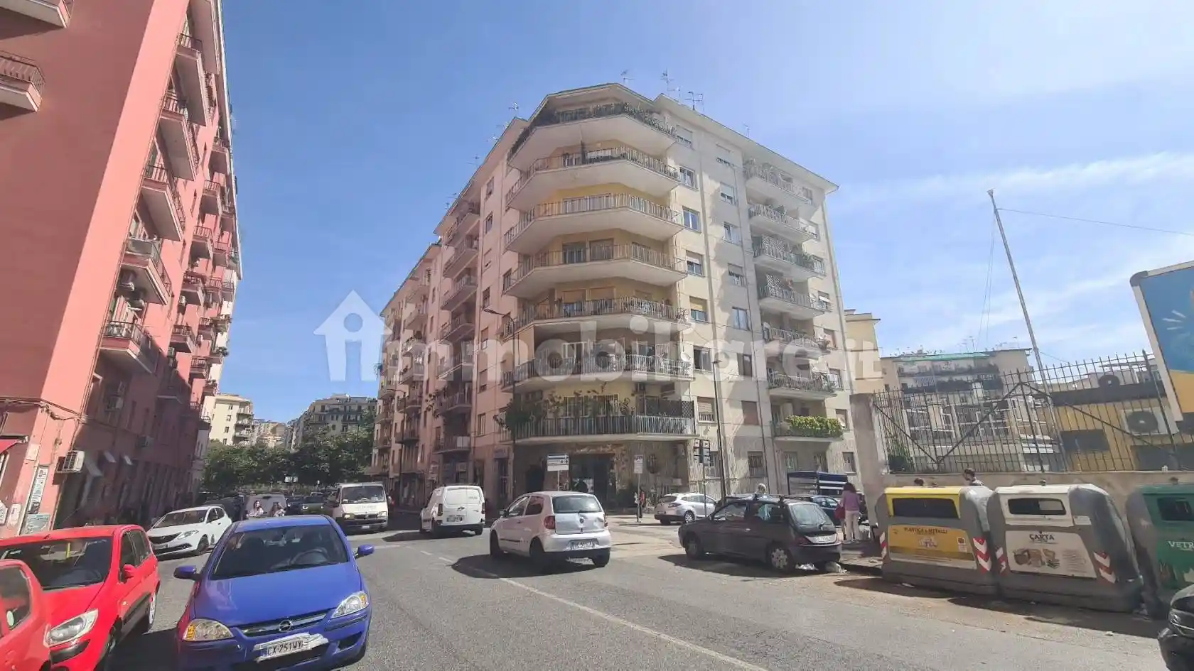 Appartamento in vendita a Napoli