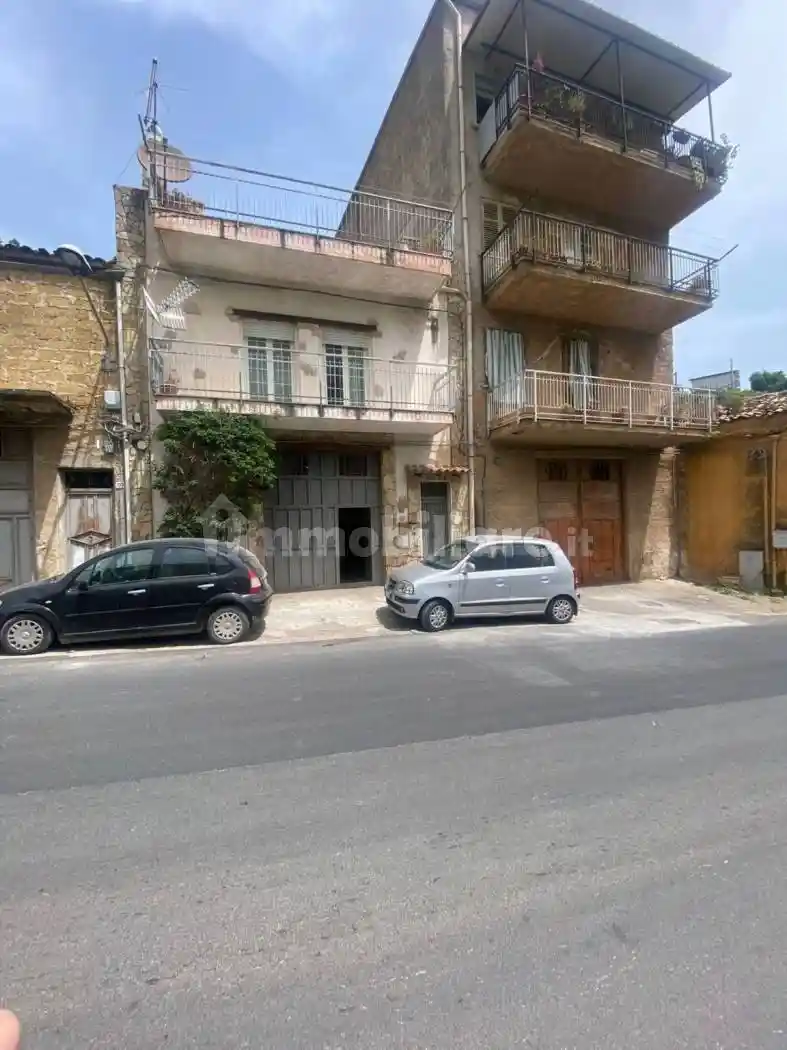 Casa indipendente in vendita a Belmonte Mezzagno
