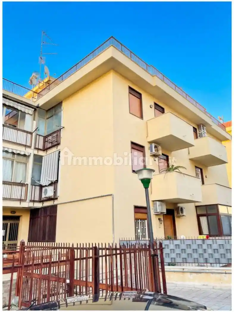 Appartamento in vendita a Palermo