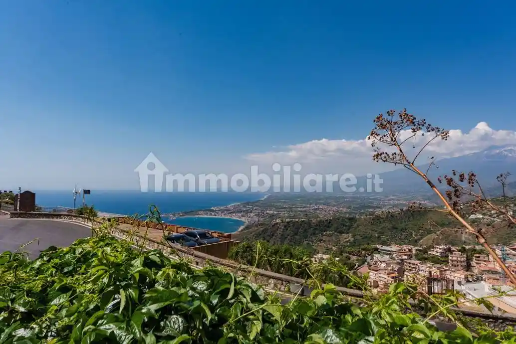 Appartamento in vendita a Taormina