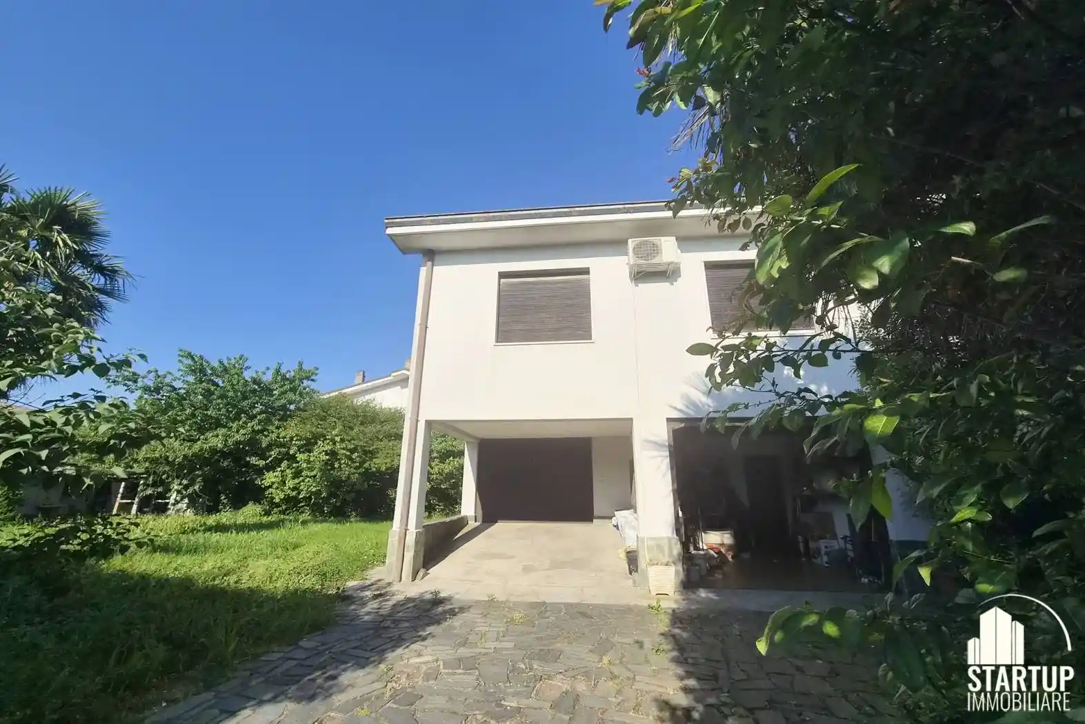 Villa in vendita a Bareggio