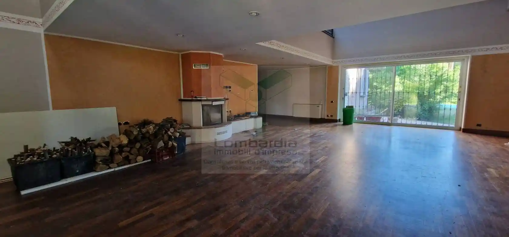 Villa in vendita a San Colombano al Lambro