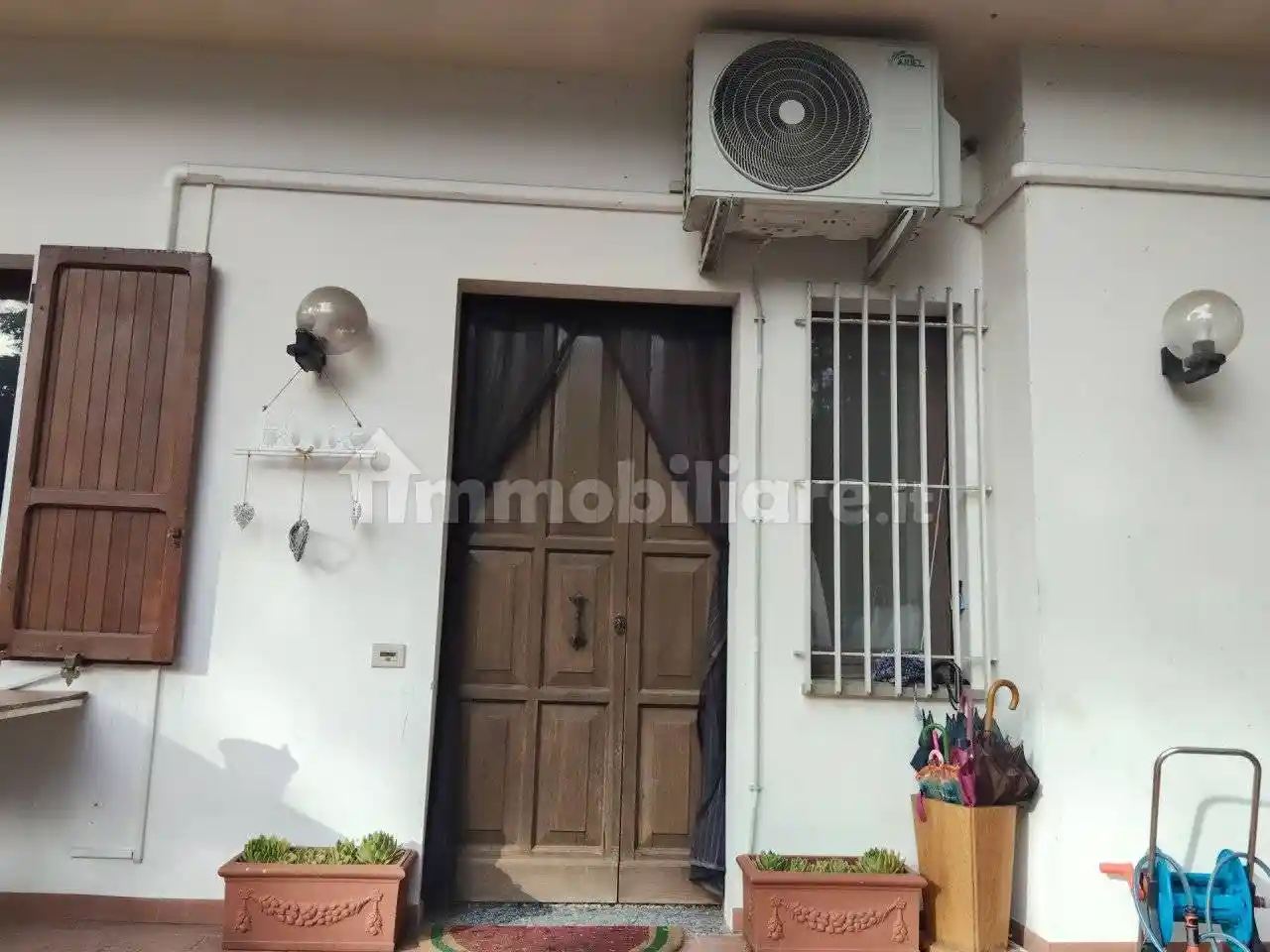 Casa indipendente in vendita a Montelabbate
