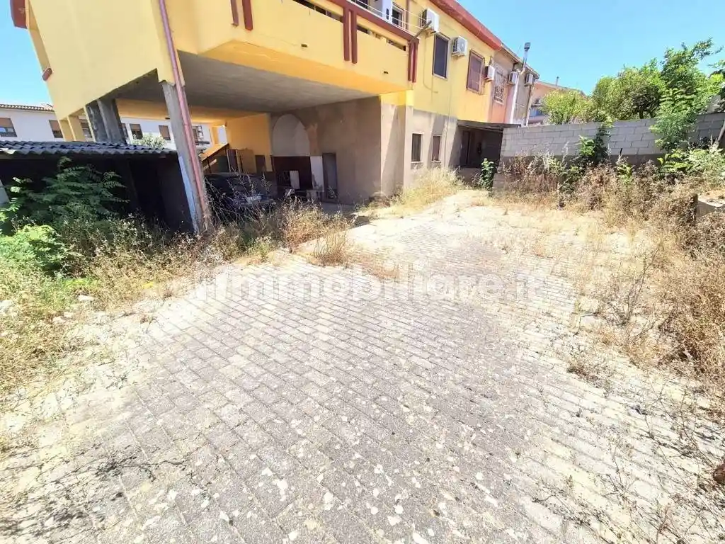 Appartamento in vendita a Carbonia