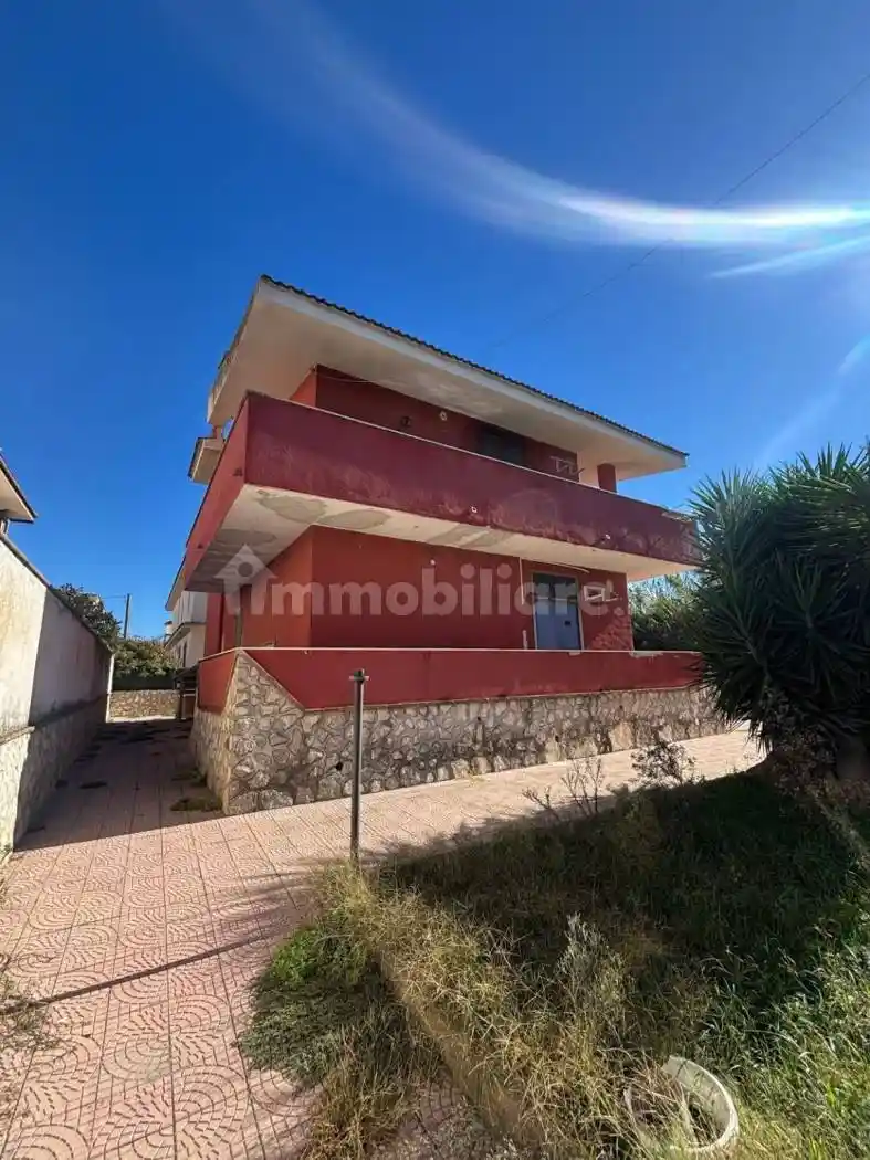 Villa in vendita a Giugliano in Campania