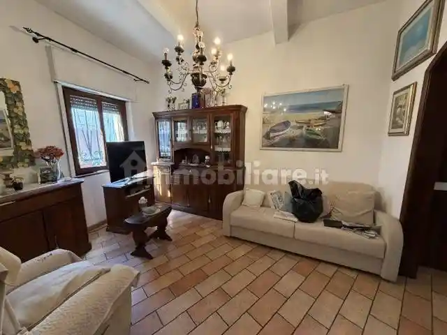 Casa indipendente in vendita a Viareggio