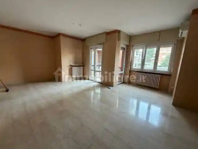 Appartamento in vendita a Novara