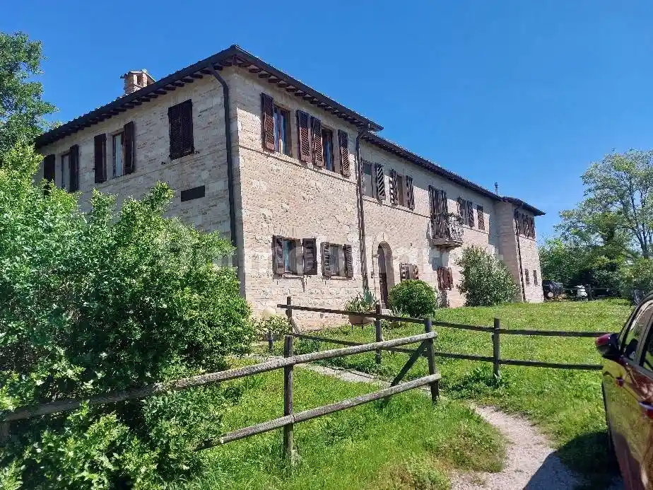 Appartamento in vendita a Urbino