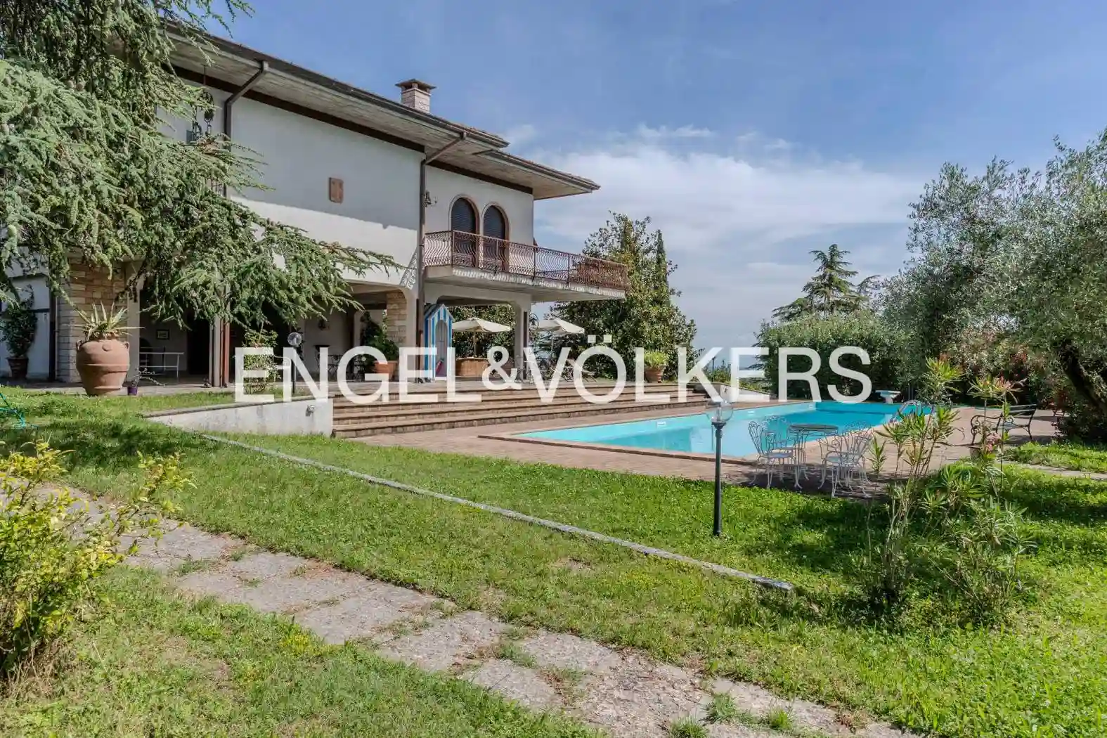 Villa - foto 3